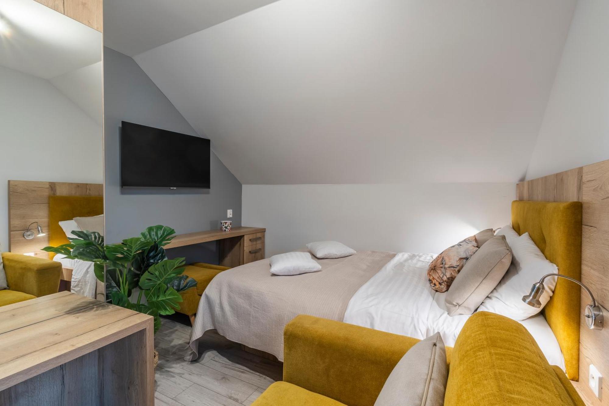 Jaskółka - pokoje i apartament przy plaży Olsztyn  Exterior foto
